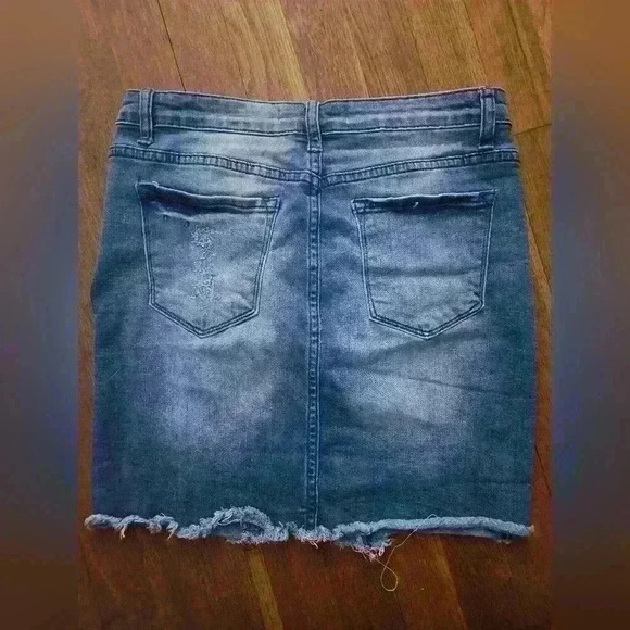 KanCan Distressed Denim Skirt - Picture 2 of 4